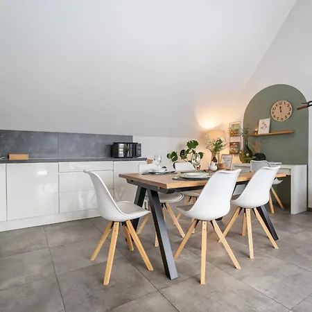 Hello Holidays Residenz - Pedelec - Penthouse - Sauna - Parkplatz * Bad Zwischenahn