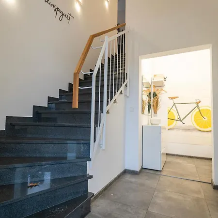 Apartmán Hello Holidays Residenz - Pedelec - Penthouse - Sauna - Parkplatz *